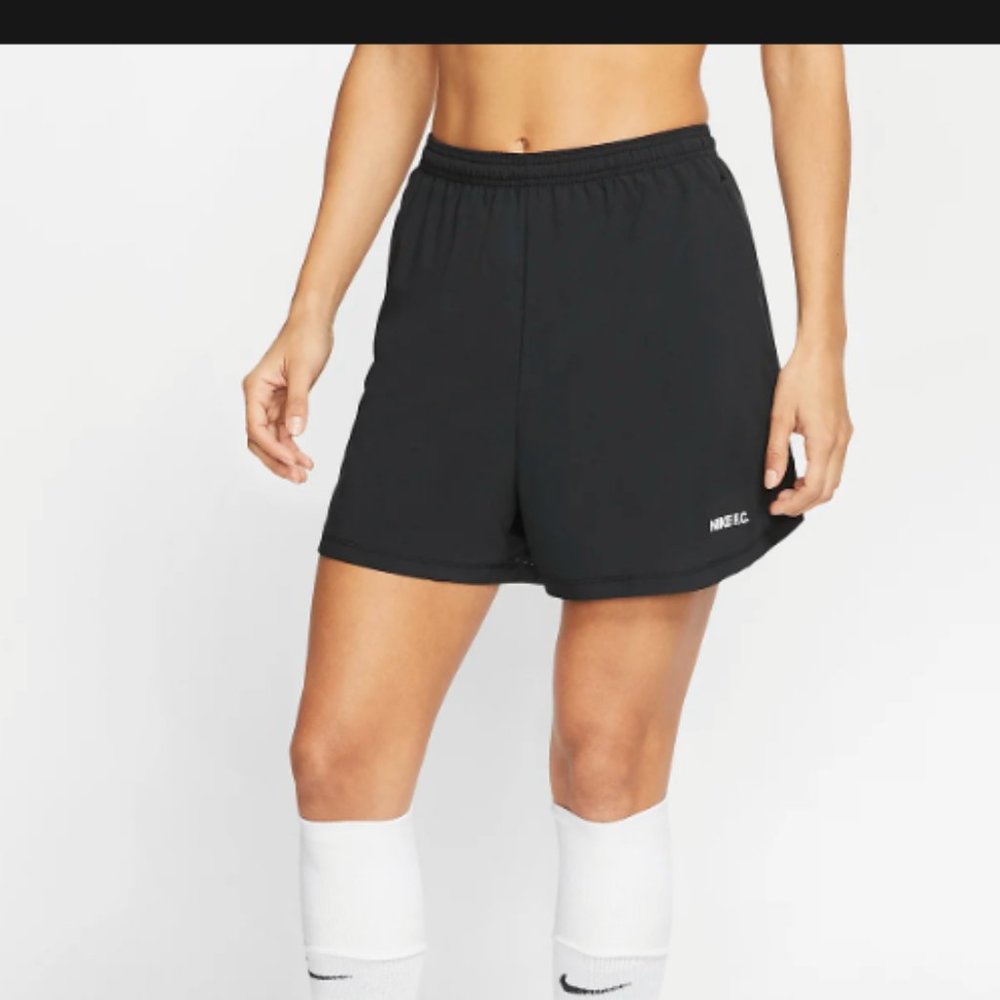 Nike F.C. Women's Soccer Shorts - with Pockets! Black - Large - NWT!